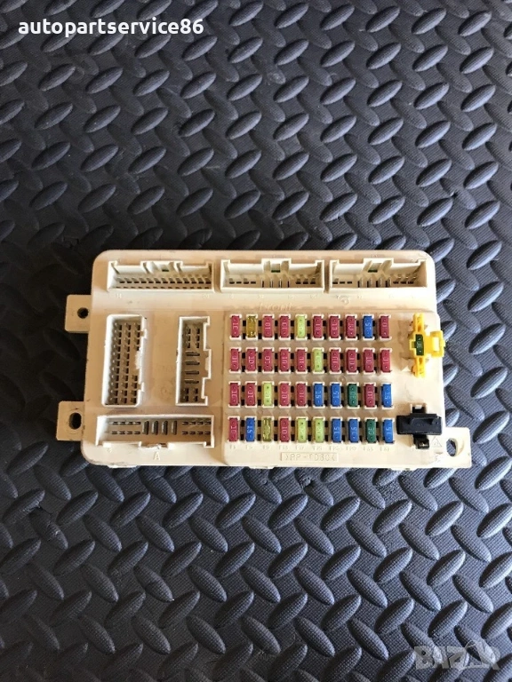 Бушониера Кутия с предпазители за KIA Opirus 3.5 (2006) 91950-3F000, 04142M, снимка 1