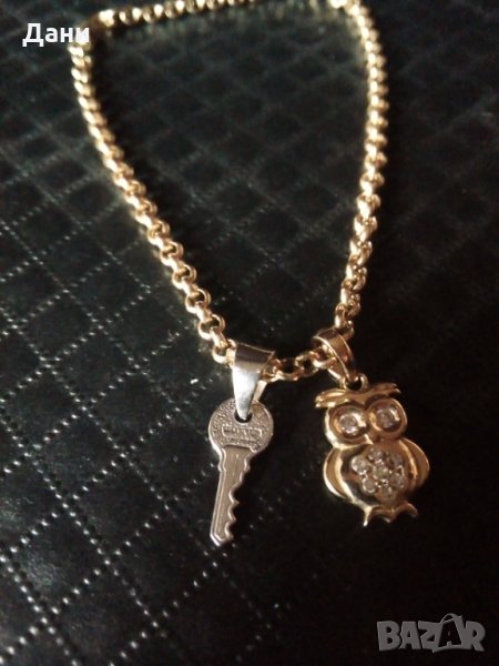 Нова златна гривна с висулки ключ и бухалче, снимка 1
