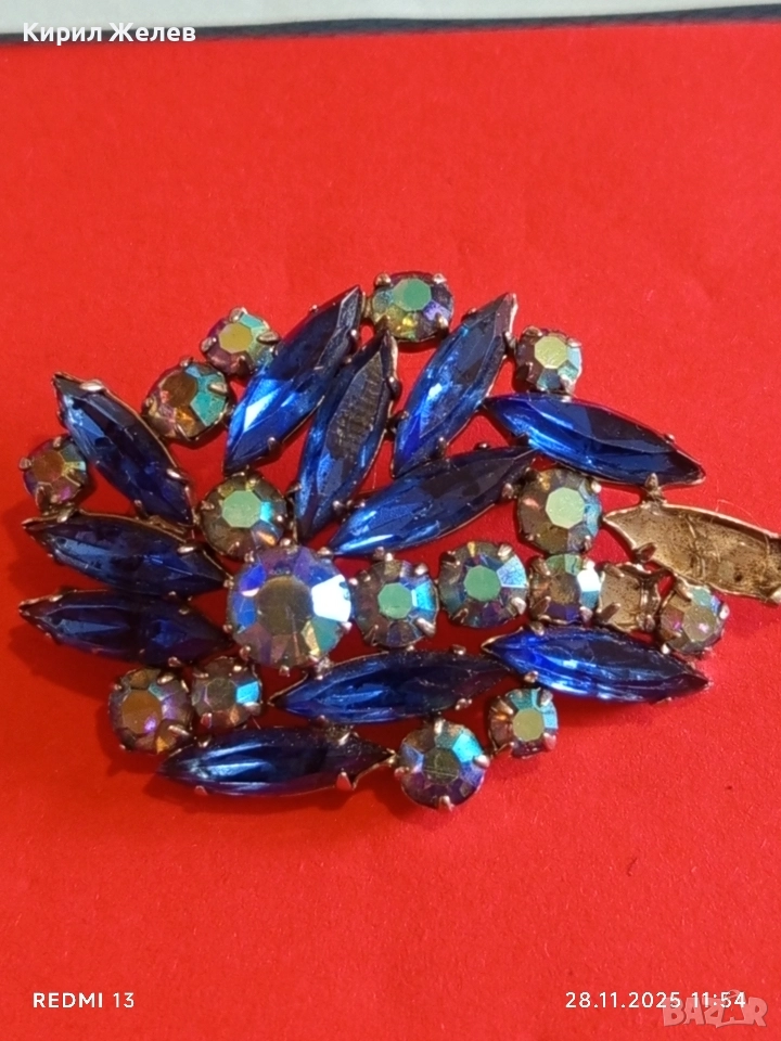 Зашеметяваща синя брошка с кристали AB Marquise Cut стил Джулияна 52248, снимка 1