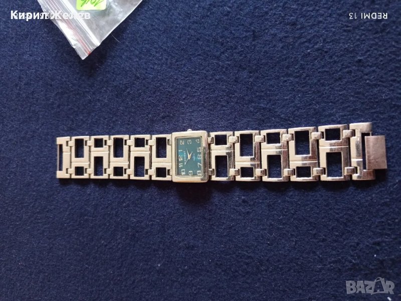 Красив дамски часовник BURBERRY QUARTZ здрава красива верижка 30396, снимка 1