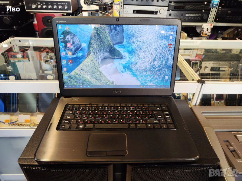 💻 15,6" лаптоп DELL Inspiron M5040 Батерията му държи. Има зарядно. Преинсталира, готов за употреба, снимка 1