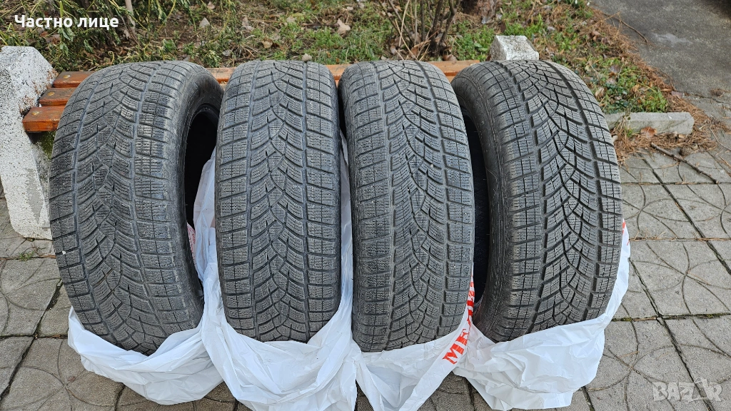 Комплект 4бр. Зимни гуми  Goodyear  235/55 19 ., снимка 1