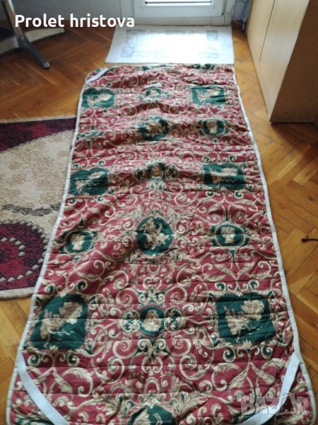 Фирмена постелка, истинска вълна-за зимата, памук за лятото. 7 магнитни ленти, снимка 1