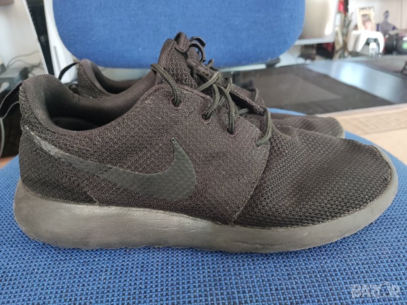 маратонки Nike Roshe Run Triple Black, снимка 1