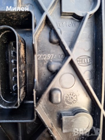 Десен Стоп Hella За Фолксваген Транспортер Т6 от 2015-2020 Година  Volkswagen T6 Transporter , снимка 11 - Части - 43552602