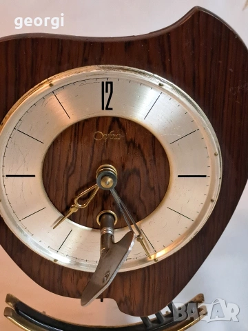 настолен механичен часовник Orfac, снимка 5 - Антикварни и старинни предмети - 53093448