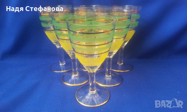 Ретро чашки за алкохол, златни кантове, цветна посипка, столче , снимка 8 - Антикварни и старинни предмети - 37982782