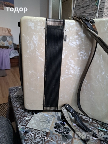 Велтмайстер 60 баса , снимка 4 - Акордеони - 52531631