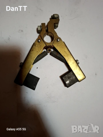 графитни четки за електродвигатели, снимка 6 - Резервни части за машини - 53426335