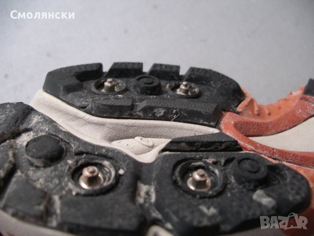 Зимни маратонки за лед ASICS с шипове номер 37, снимка 9 - Други спортове - 39024522