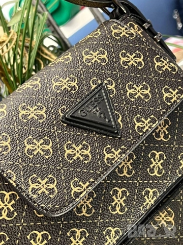чанти guess, снимка 11 - Чанти - 51456178