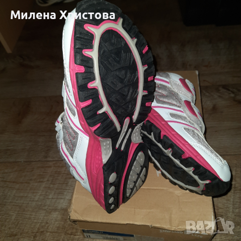 Намалена цена 36.00лв н.38/uk5  HI-TEC  маратонки , снимка 7 - Детски маратонки - 28912194