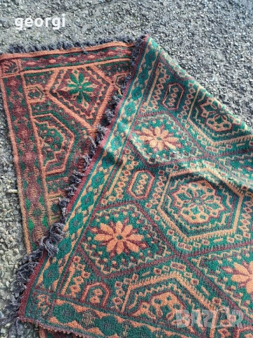 вълнен килим 2,20 х 2,40см, снимка 7 - Килими - 52709626