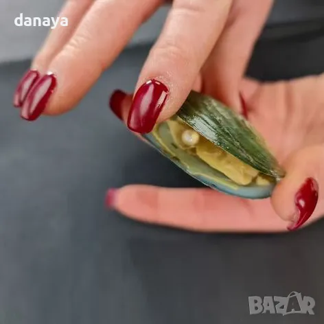 5636 Подарък за нея Колие LOVE с естествена перла в мида, снимка 4 - Колиета, медальони, синджири - 48665204