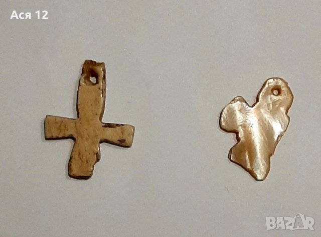 Три кръстчета от миналото за35лв, снимка 5 - Антикварни и старинни предмети - 43474465