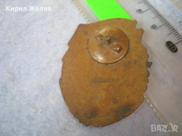 ОТЛИЧНИК по БОЙНАТА и ПОЛИТ. ПОДГОТОВКА Стара СОЦ НРБ ЕМАЙЛИРАНА БРОНЗОВА РЯДКА ЗНАЧКА на ВИНТ 17396, снимка 2 - Колекции - 38465689