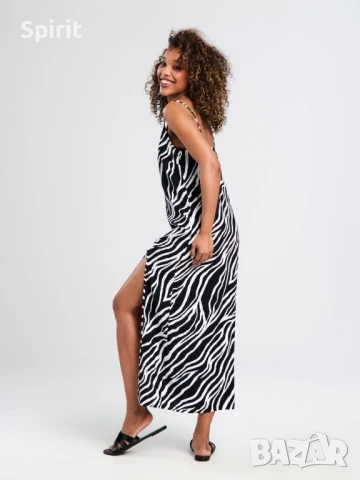 Рокля с принт 