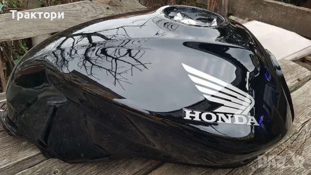 Honda Hornet 919 petrol tank, снимка 5 - Мотоциклети и мототехника - 48785228