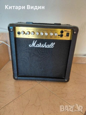 Продавам кубе за китара Marshall MG15 DFX