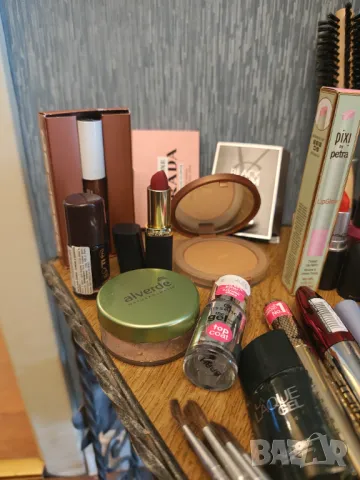 Огромен лот маркова козметика, снимка 9 - Комплекти и лотове - 47566738
