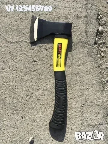 Брадва /Томахавка/ дръжка фибростъкло 600 гр