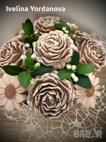 Аранжировка от сапунени цветя