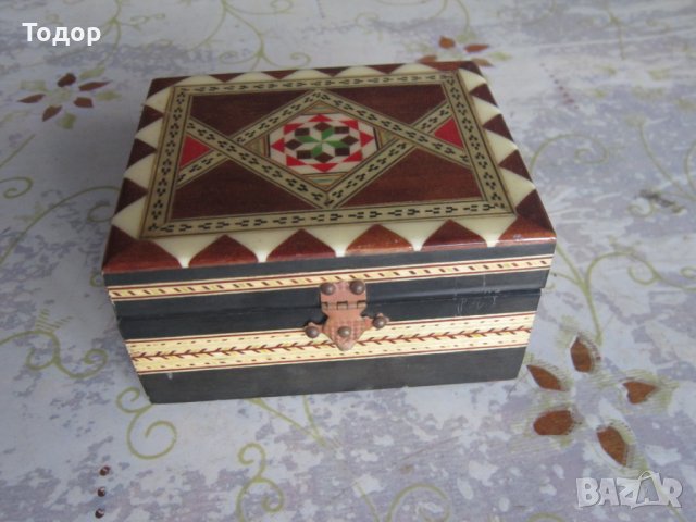 Уникална дървена кутия за бижута , снимка 7 - Колекции - 27400169
