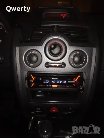 Renault Megane II 1.6 EVRO4, ГАЗ, снимка 10 - Автомобили и джипове - 49241381