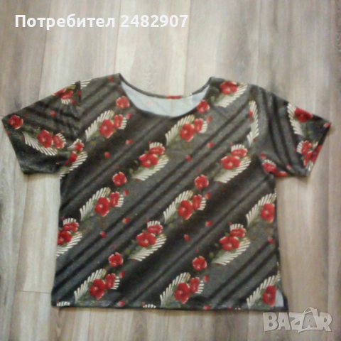 Дамска блуза с блестящ ефект, снимка 2 - Тениски - 51699953