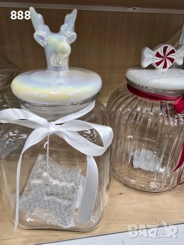 коледни стъклени буркани