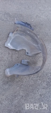 Преден ляв подкалник Citroen C4 Picasso