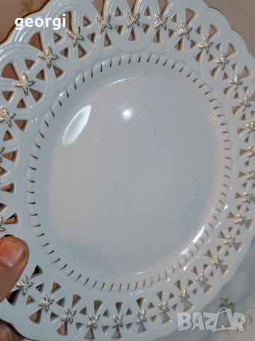 немска ретро декоративна ажурна порцеланова чиния за стена Ludwigsburg с позлата  33/1, снимка 3 - Декорация за дома - 53394635