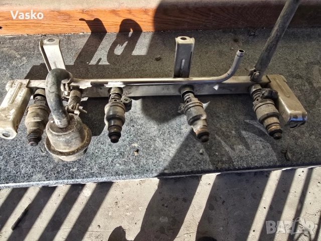 Горивна рейка с дюзи за OPEL CALIBRA