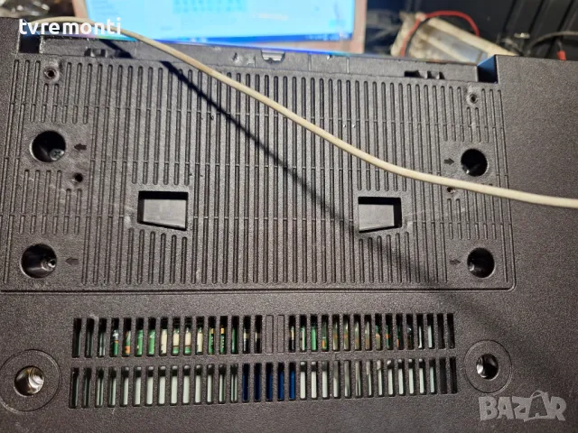 крачета оригинална стойка телевизор SAMSUNG модел UE40F6340S, снимка 3 - Стойки, 3D очила, аксесоари - 48743652