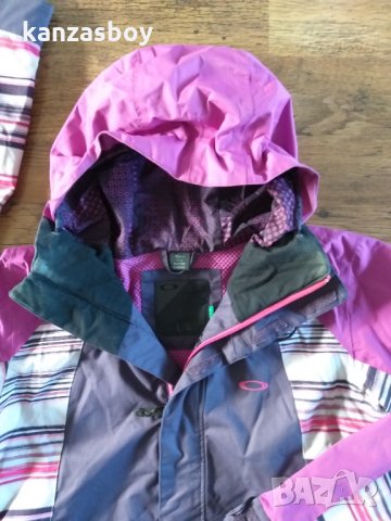 oakley womens new karing jacket - страхотно дамско яке, снимка 4 - Якета - 35561371