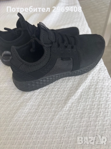 Детски маратонки на марката Bench, снимка 2 - Маратонки - 51855039