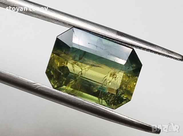 Рядък ненагряван двуцветен сапфир 3.29кт.! Сертифициран! нов!, снимка 3 - Други - 52230922