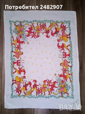 Малка Коледна покривка, снимка 3 - Покривки за маси - 49230698