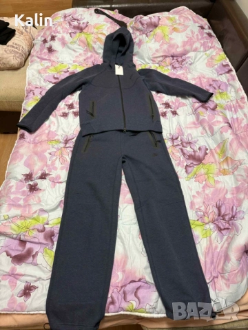 Nike Tech Fleece, снимка 9 - Спортни дрехи, екипи - 52311461