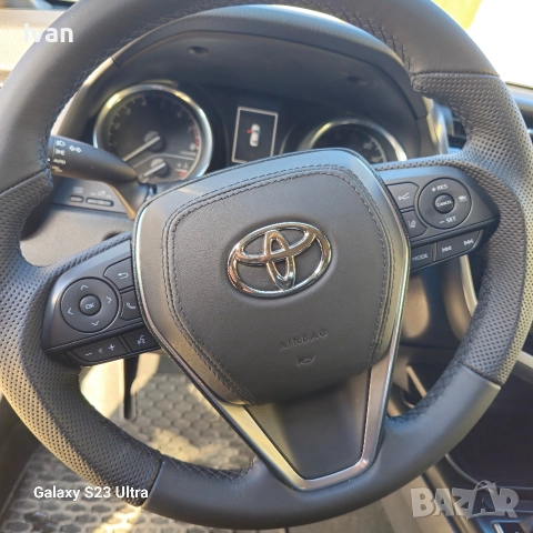 Продавам Тойота камри 2020г!, снимка 11 - Автомобили и джипове - 46031117