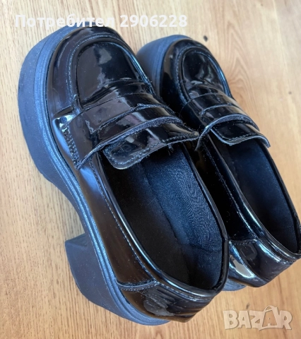 Черни лачени обувки , снимка 2 - Дамски обувки на ток - 52350444