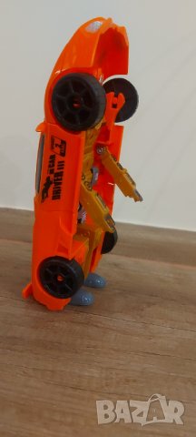 Трансформерс - спортна кола и робот 2 в 1, снимка 11 - Коли, камиони, мотори, писти - 38287593