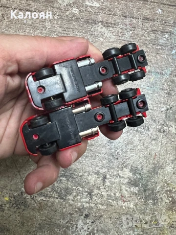 Камиончета кока кола - два броя - цената за двете , снимка 3 - Коли, камиони, мотори, писти - 51112440