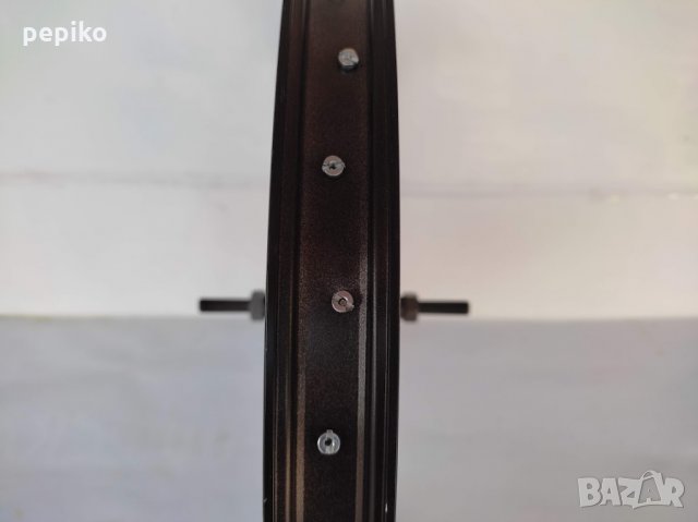 Продавам колела внос от Германия оригинална алуминиева капла за ВМХ 20 цола, снимка 10 - Части за велосипеди - 33656519