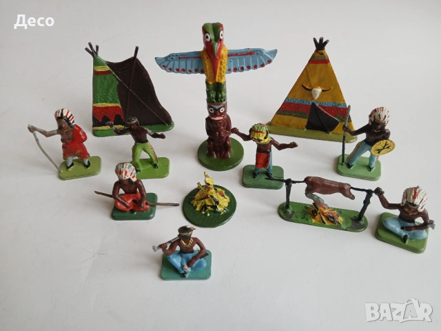 Стари полски пластмасови фигурки индианци., снимка 3 - Колекции - 53029631