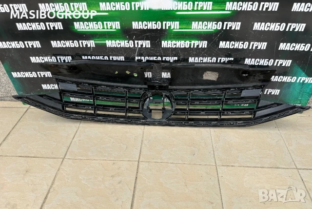 Решетка предна решетки R-Line за Фолксваген Пасат Б8 фейс Vw Passat B8 facelift , снимка 5 - Части - 31955503