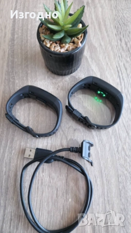 2 броя смарт гривна / часовник Garmin Vivosmart HR, снимка 9 - Смарт гривни - 51891755