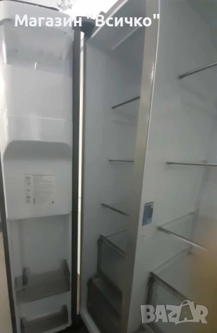 Свободностоящ хладилник с фризер Samsung RS68A8821B1, 634 литра , снимка 6 - Хладилници - 51679693