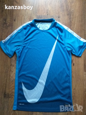 Nike Graphic Flash T-Shirt - страхотна мъжка тениска КАТО НОВА , снимка 5 - Тениски - 40738869