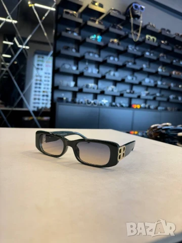 очила с черен обикновен калъф burberry и ув защита , снимка 7 - Слънчеви и диоптрични очила - 50757584